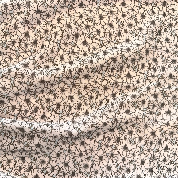 Blush BJ Floral Cropped puffed short sleeve elastic waist NWT Med - Picture 5 of 8